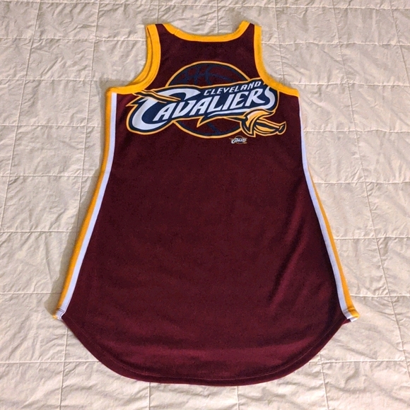 NBA Cavaliers women's jersey - Picture 4 of 5